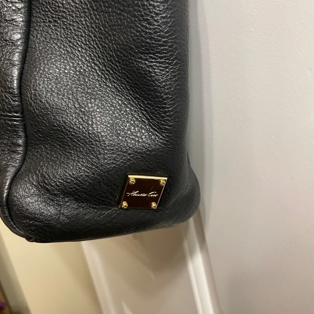 Kenneth Cole Black Leather Tote with Gold Hardware - Picture 4 of 14